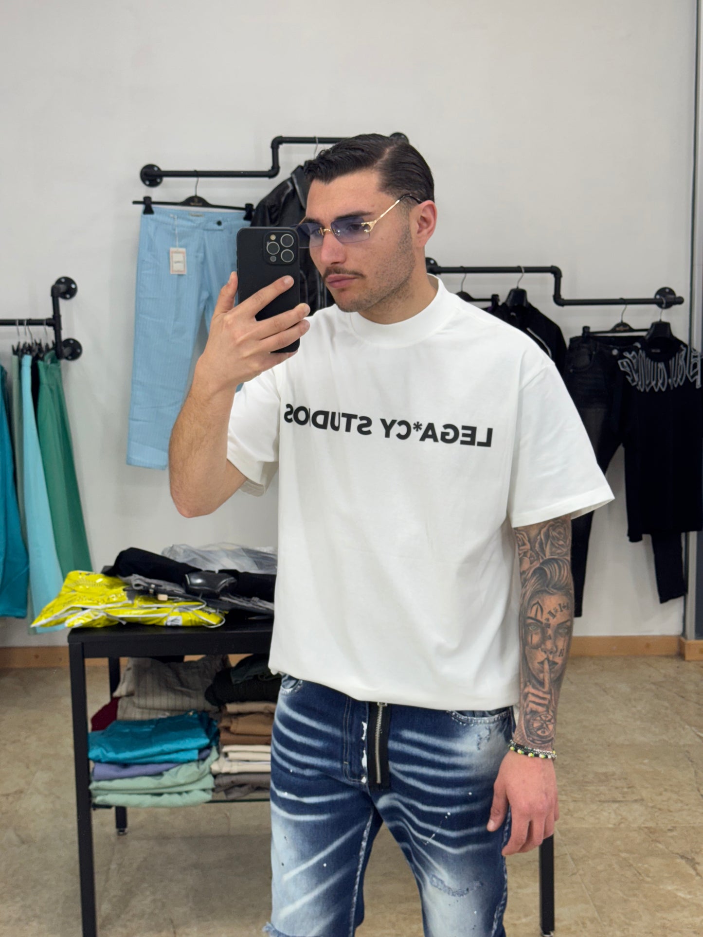 T SHIRT AW BRAND WHITE