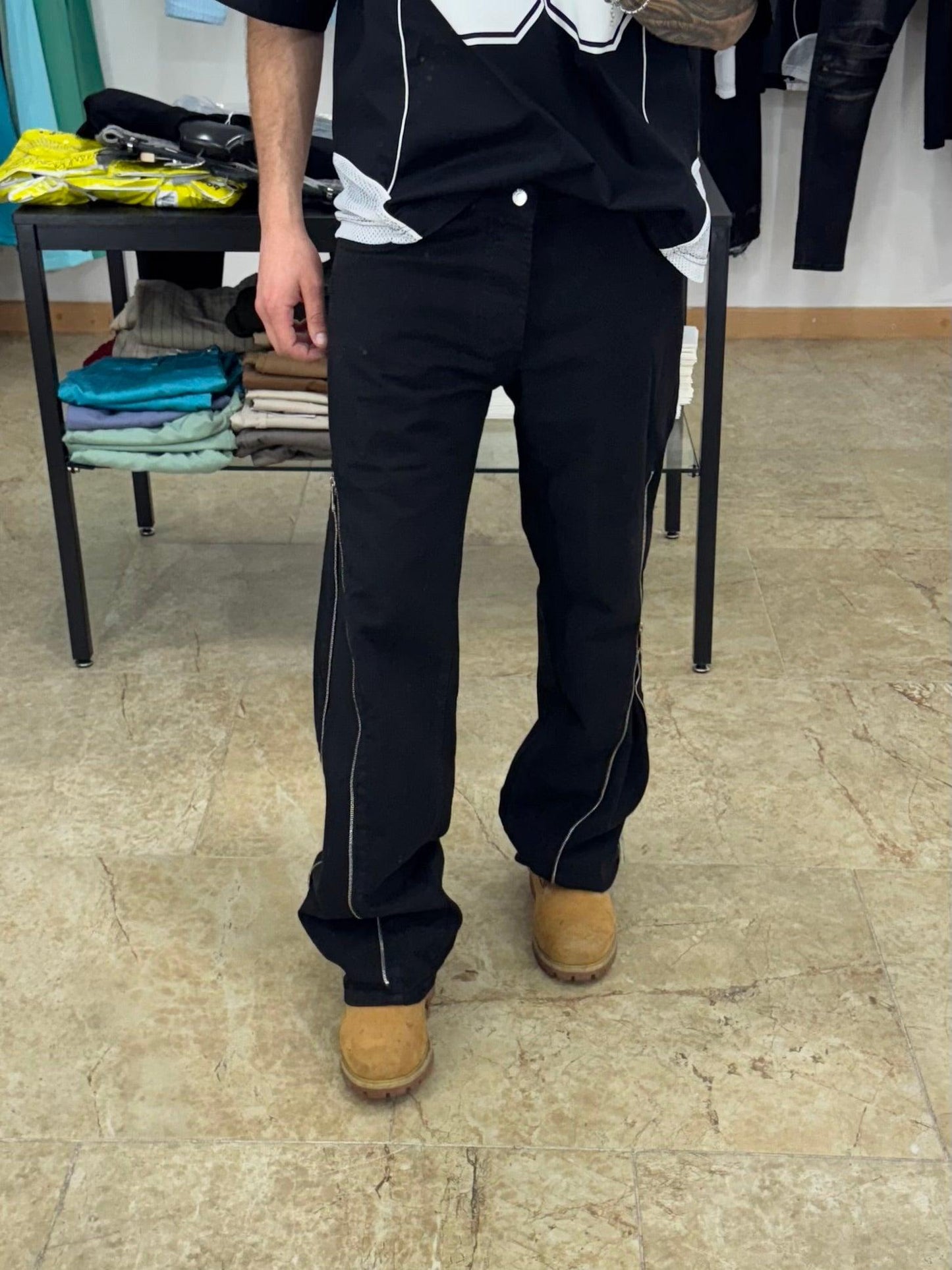 FLARE LUXURY BLACK F ZIP